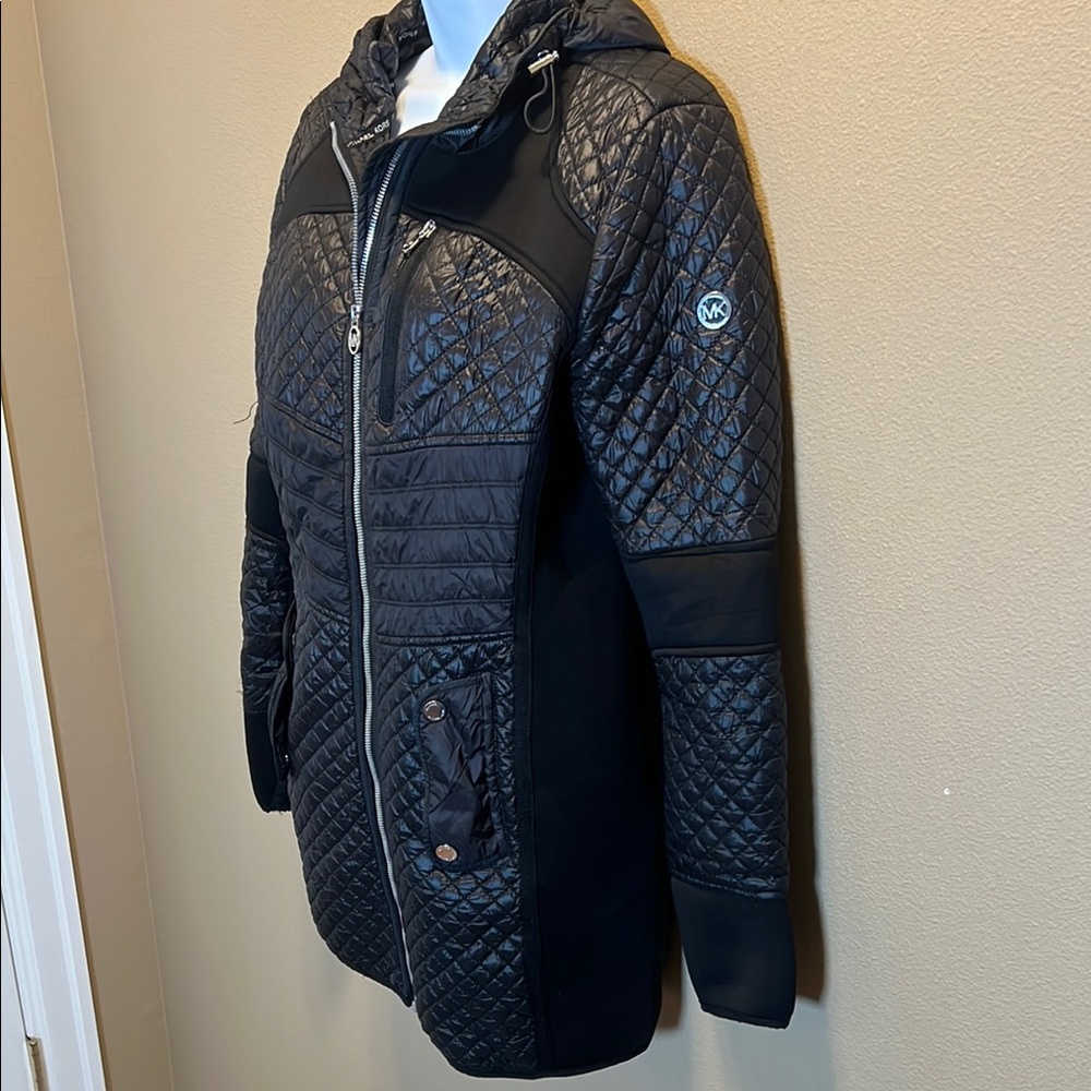 MICHAEL KORS Women's Black Mixed Media Coat Hooded Quilt Jacket Silver
Logo Sz S - Picture 8 of 16